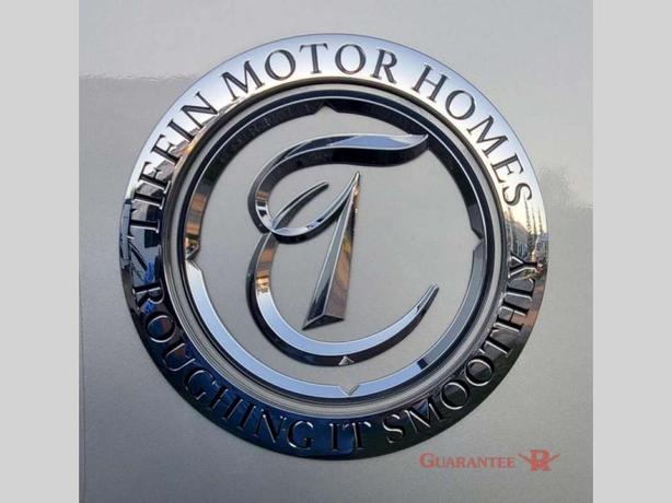 Used 2018 Tiffin Motorhomes Allegro Red 33AA image 7