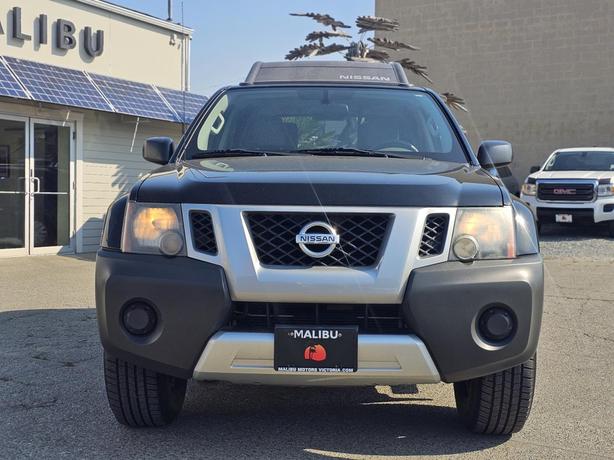 2014 Nissan Xterra 4WD 4dr Auto S image 2