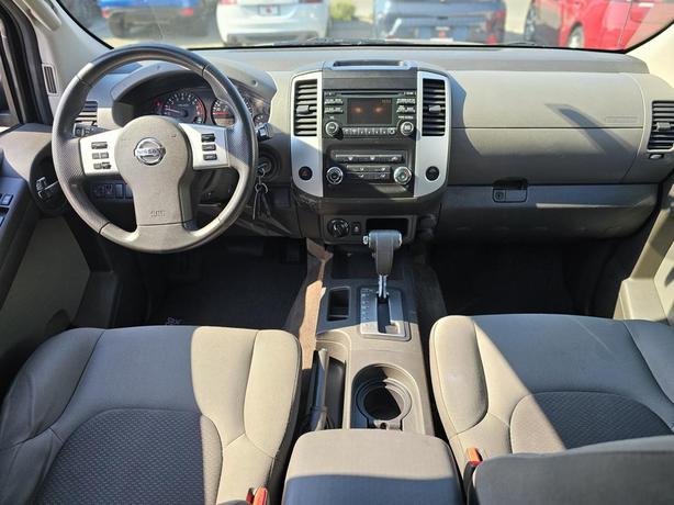 2014 Nissan Xterra 4WD 4dr Auto S image 6