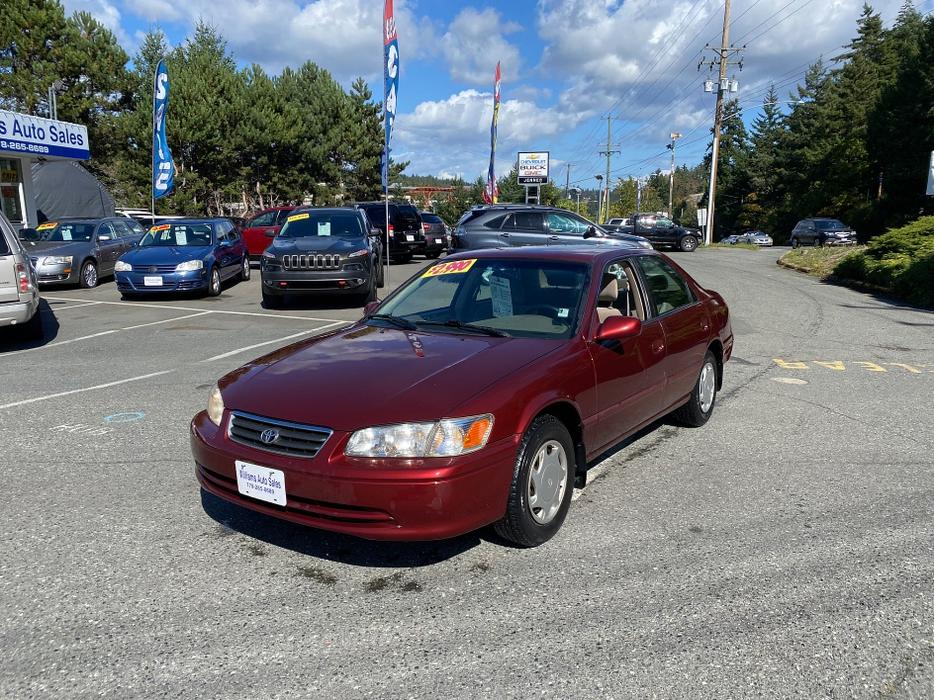 2000 Toyota  Camry CE display photo