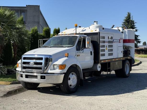 2006 Ford F-650 Vacuum Truck  2WD Diesel image 4