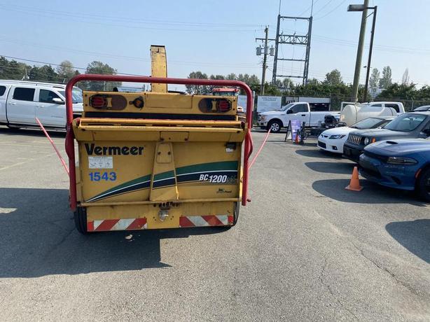 2010 Vermeer Corporation BC1200XL Wood Chipper shredder Diesel image 7