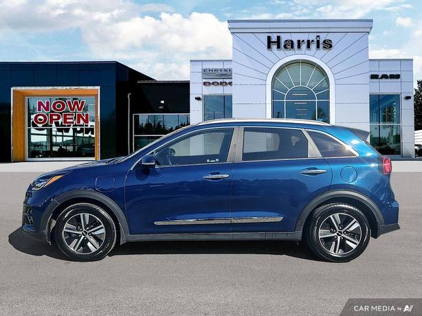 2022 Kia Niro PHEV EX Premium FWD | One Owner | No Reported Accidents! image 3