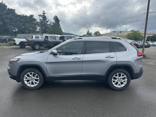 2014 Jeep Cherokee 4X4 image 2