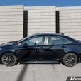 2025 Toyota Corolla SE thumbnail image 3