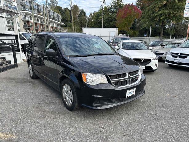 2016 Dodge Grand Caravan image 1