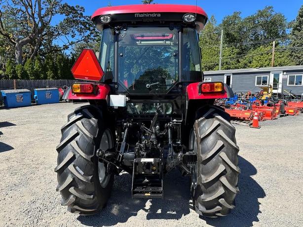 2024 Mahindra Tractor 6075 Cab 4WD image 8