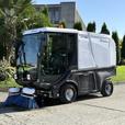2017 Madvac LS100 Compact Sweeper thumbnail image 5
