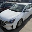 2019 Hyundai Elantra Essential thumbnail image 2