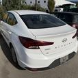 2019 Hyundai Elantra Essential thumbnail image 3
