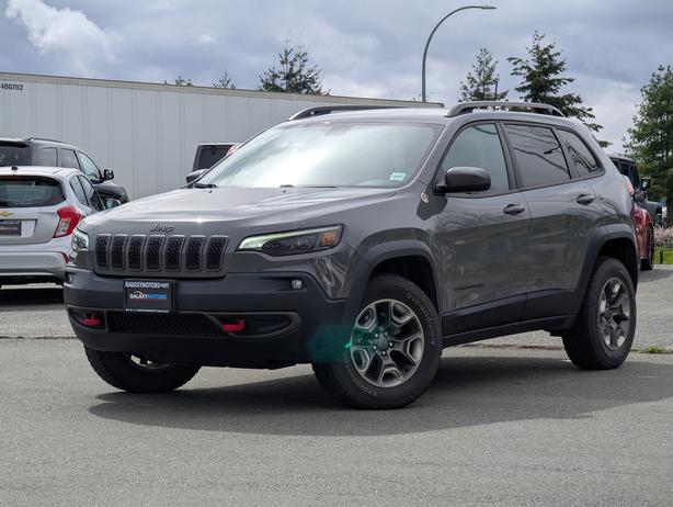 2019 Jeep Cherokee Trailhawk - 4x4, No Accidents, Low Mileage image 1