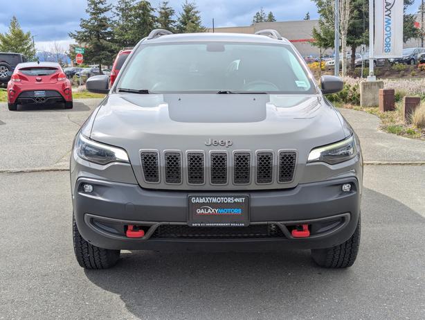 2019 Jeep Cherokee Trailhawk - 4x4, No Accidents, Low Mileage image 3