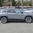 2019 Jeep Cherokee Trailhawk - 4x4, No Accidents, Low Mileage thumbnail image 5