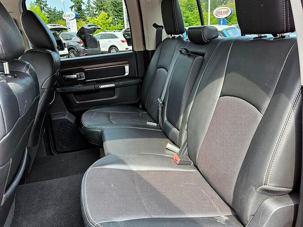 2015 Ram  3500 Laramie image 8