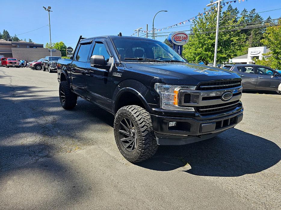 2018 Ford  F-150 XLT display photo