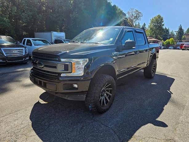 2018 Ford  F-150 XLT image 2