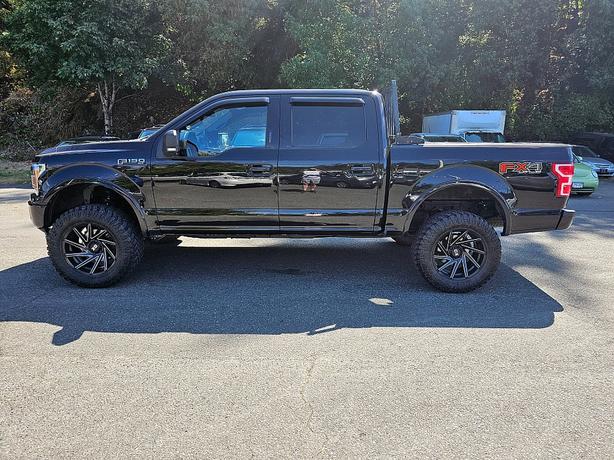 2018 Ford  F-150 XLT image 6