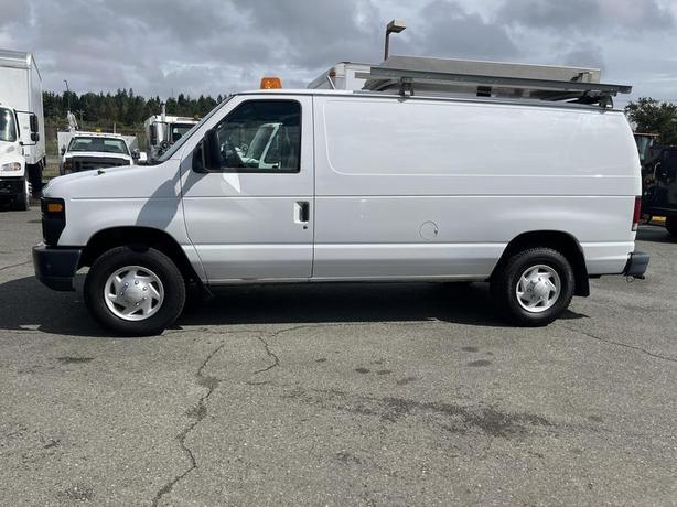 2009 Ford Econoline E-350 Super Duty Cargo Van Ladder Rack Rear Shelving image 2