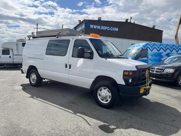 2009 Ford Econoline E-350 Super Duty Cargo Van Ladder Rack Rear Shelving image 7