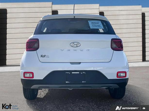2023 HYUNDAI VENUE image 5