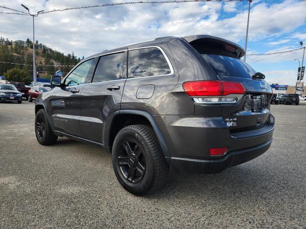 2019 Jeep Grand Cherokee Laredo E | Remote Proximity Keyless Entry | Quadra-Trac image 4