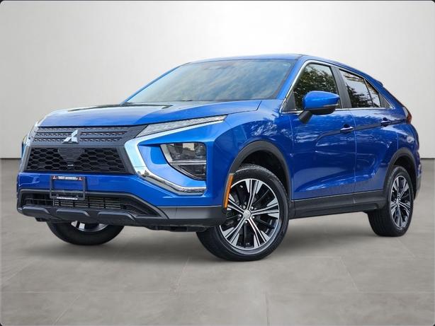 2022 Mitsubishi Eclipse Cross ES image 1