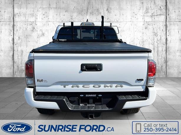 2020 Toyota Tacoma Trd Sport, EQUIPPED W/ TONNEAU COVER AND BACK RACK image 6