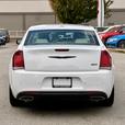 2023 Chrysler 300 Touring L - No Accidents, Leather, Navigation thumbnail image 7