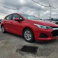 2019 Chevrolet Cruze LS thumbnail image 2