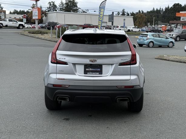 2019 Cadillac XT4 Luxury AWD -No Reported Accidents & Memory Seats image 7