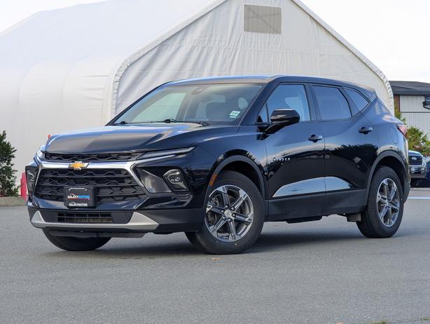 2024 Chevrolet Blazer LT - No Accidents, AWD, Heated Seats image 1
