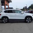 2024 Volkswagen Taos Comfortline - No Accidents, AWD, Heated Seats thumbnail image 5