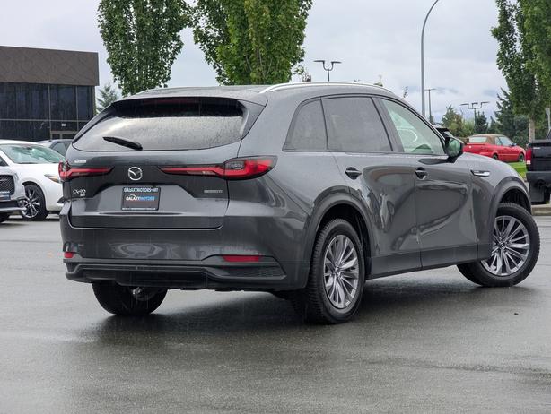 2025 Mazda CX-90 GS-L - No Accidents, AWD, Heated Seats, Sunroof image 6