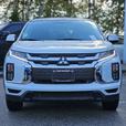 2024 Mitsubishi RVR ES thumbnail image 2