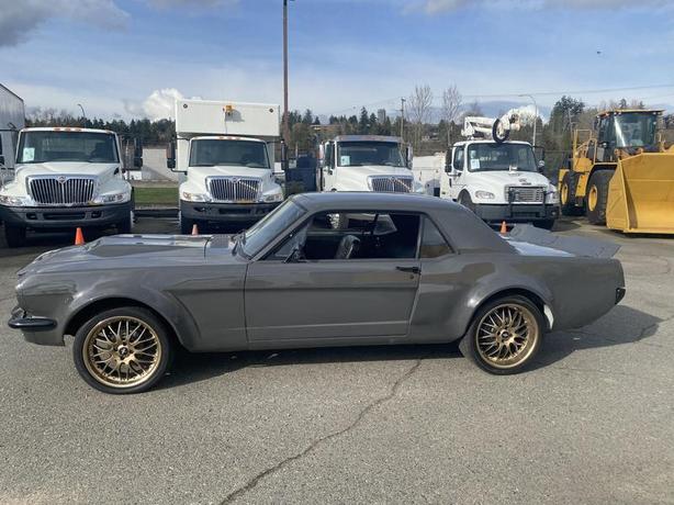 1966 Ford Mustang 2 door Coupe with Wide Body image 2