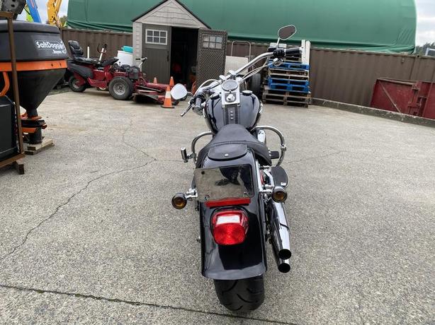 2008 Harley-Davidson FLSTFI Softail Motorcycle image 6