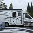 Used 2014 Pleasure-Way Plateau XL MB thumbnail image 6