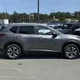 2023 Nissan Rogue SV AWD - Front Dual Zone A/C & Power Moonroof thumbnail image 5