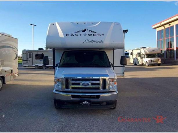 Used 2023 EAST TO WEST Entrada 2900DS image 2
