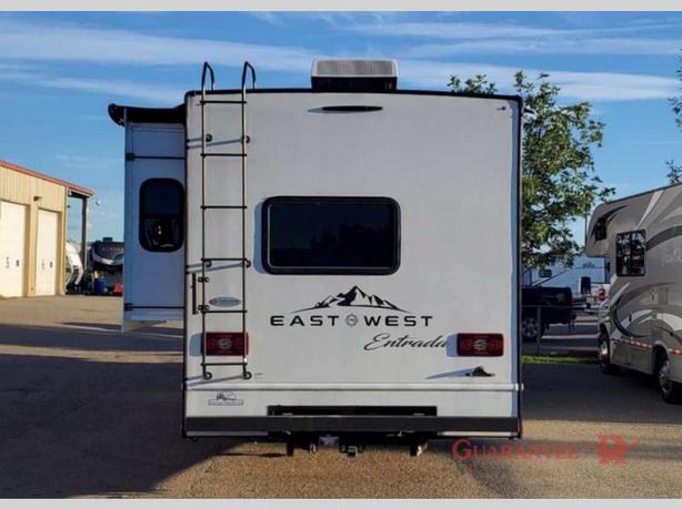 Used 2023 EAST TO WEST Entrada 2900DS image 5