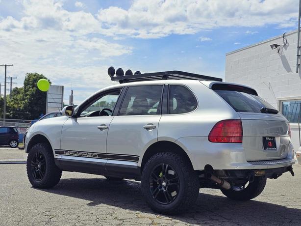 2005 Porsche Cayenne image 4