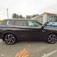 2024 Mitsubishi Outlander PHEV thumbnail image 5