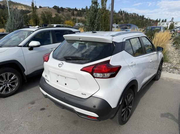 2020 Nissan Kicks SR image 4