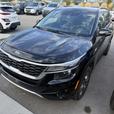 2021 Kia Seltos LX thumbnail image 2