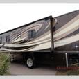 Used 2012 Thor Motor Coach Challenger 36FD thumbnail image 4