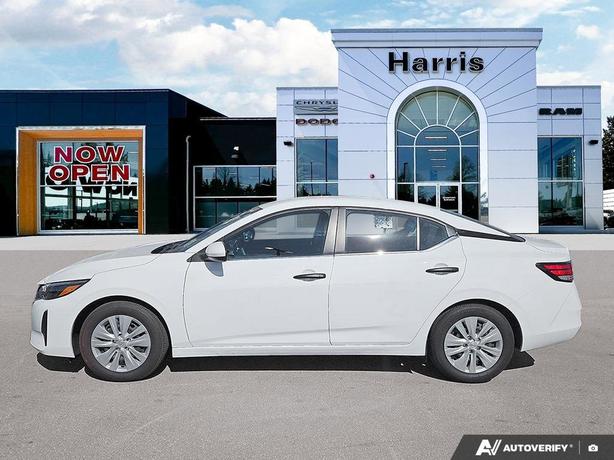 2024 Nissan Sentra S  Manual | One Owner | Heated Seats! image 3