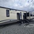 Used 2019 Keystone RV Residence 401MBNK thumbnail image 2