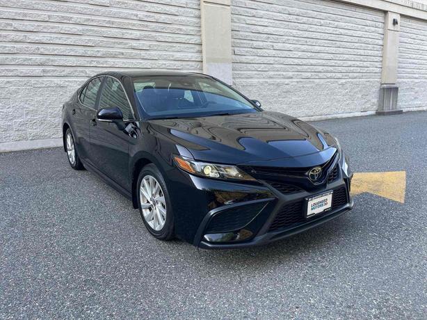 2023 Toyota Camry image 1