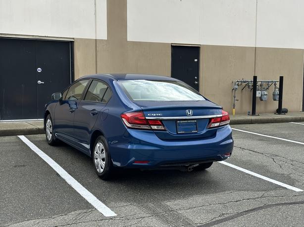 2015 Honda Civic image 4