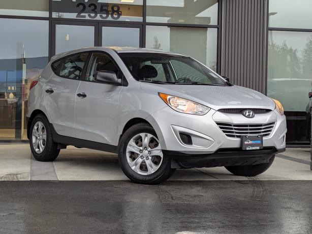2013 Hyundai Tucson GL - No Accidents, Heated Seats image 4